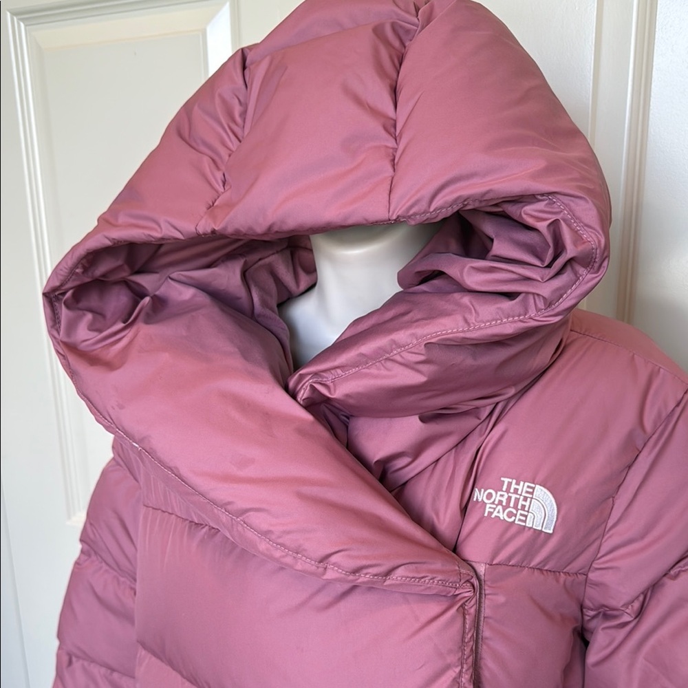 The North Face Puffer Bagley Water Repellent 550 Fill Power Down coat Mesa Rose - Picture 2 of 10